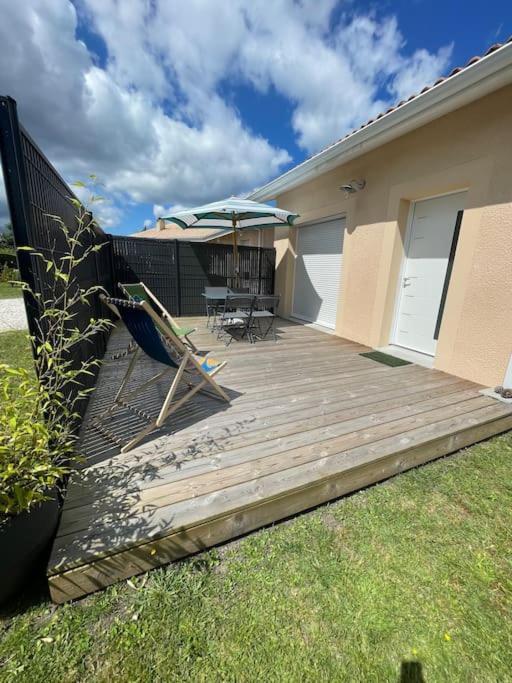 Le Porge Location T2 Neuf Apartman Kültér fotó